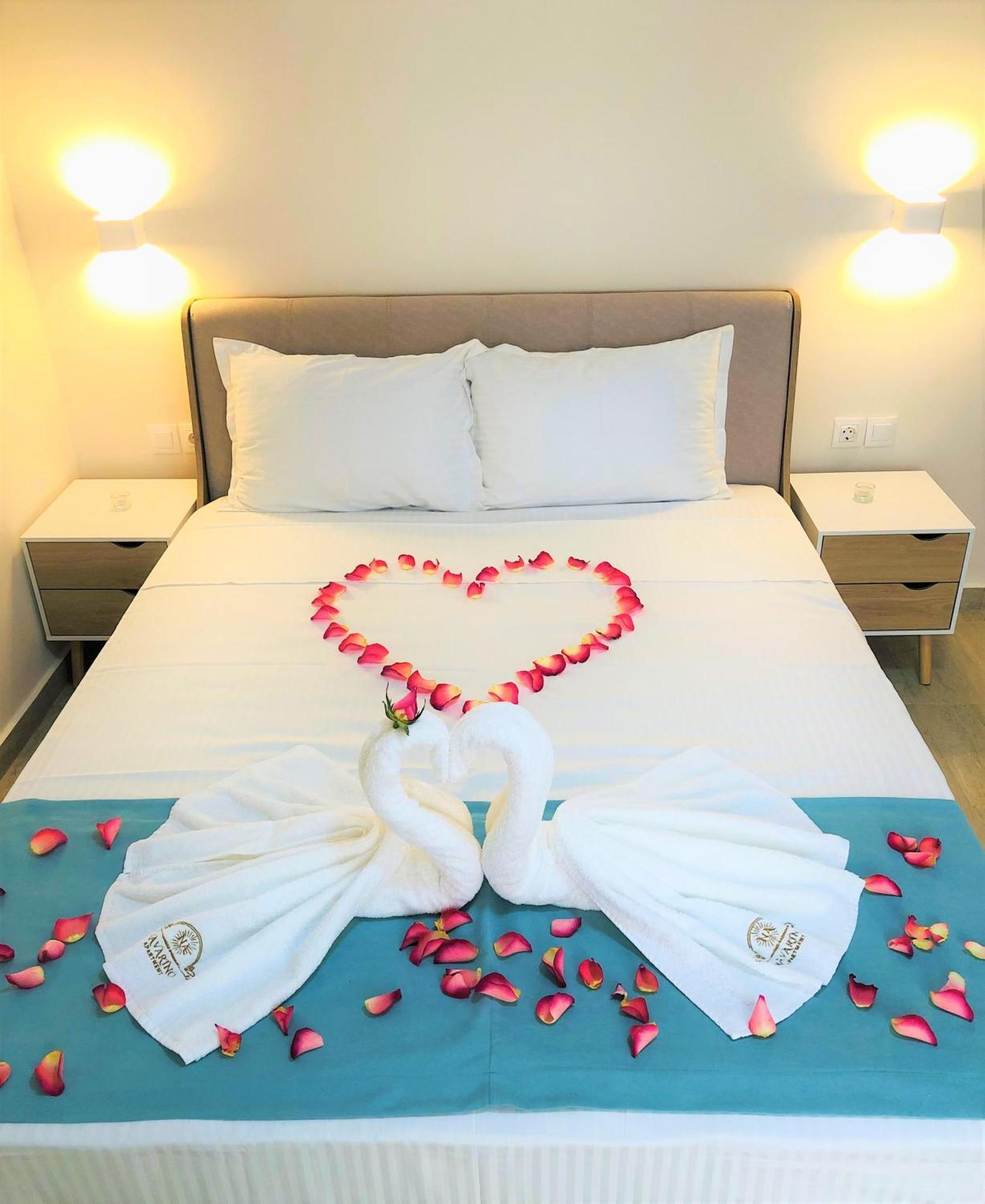 Navarino Luxe Suites Peraía Kültér fotó